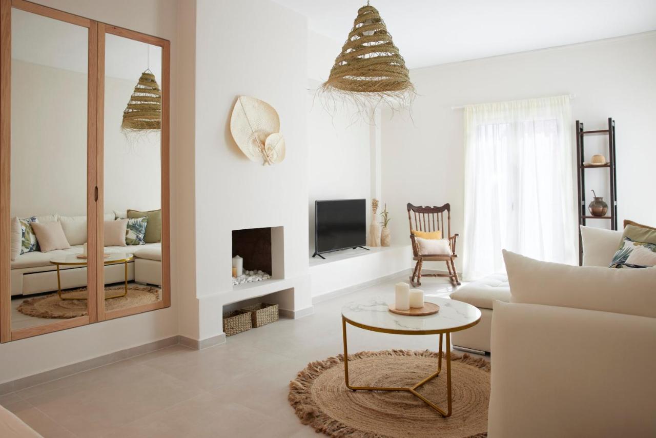 バトシ Spiliada Private House Batsiヴィラ エクステリア 写真